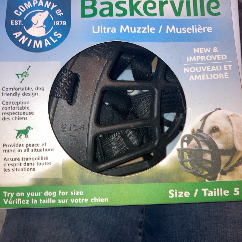 Baskerville Ultra Muzzle for Dogs - Black Size 5 Brand new in packaging